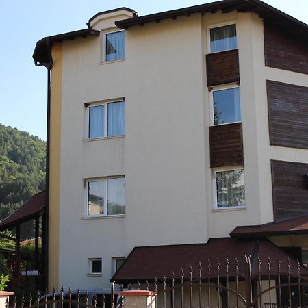 Hotel Radi Sapareva Banya Luaran gambar