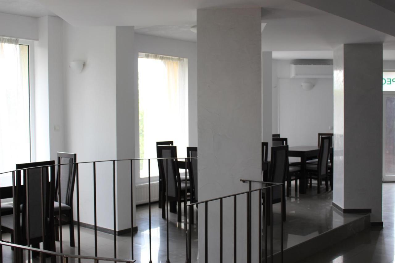 Hotel Radi Sapareva Banya Luaran gambar